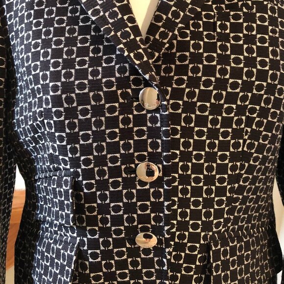 Gucci Classic Signature Lined Blazer w Silver Metal Hardware Black+Silver Sz 44 - Picture 2 of 11